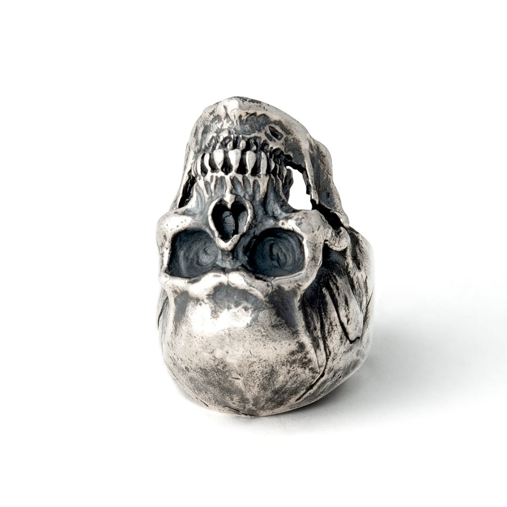 Silver Gothic Skull Ring