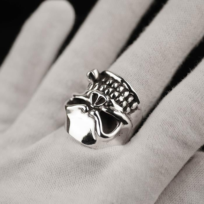 Silver Skull Ring With Cigar