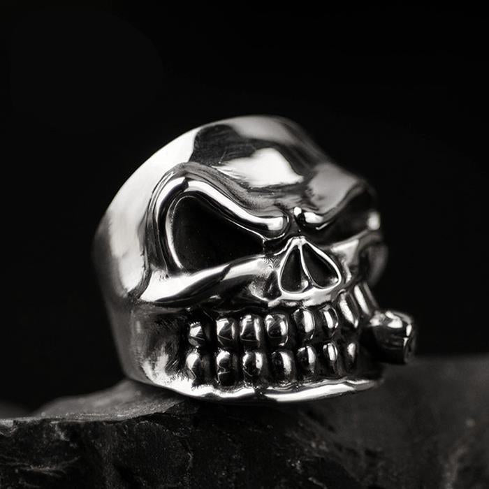 Silver Skull Ring With Cigar