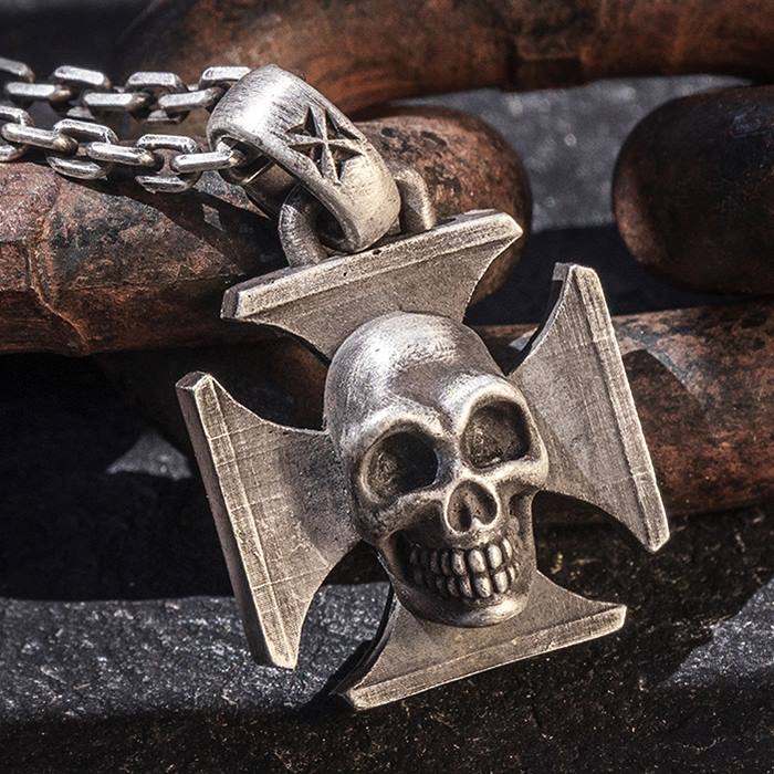 Silver Skull On Cross Patty Pendant Necklace