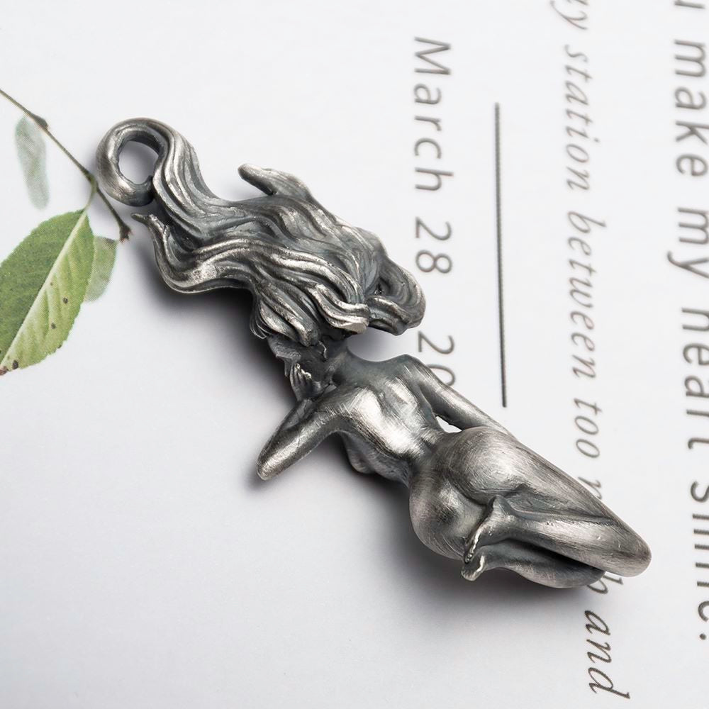 999 Fine Silver Sexy Girl Statue Pendant